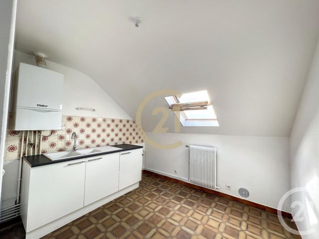 Appartement F2 à louer - 2 pièces - 39.94 m2 - MONTEREAU FAULT YONNE - 77 - ILE-DE-FRANCE - Century 21 Martinot Immobilier