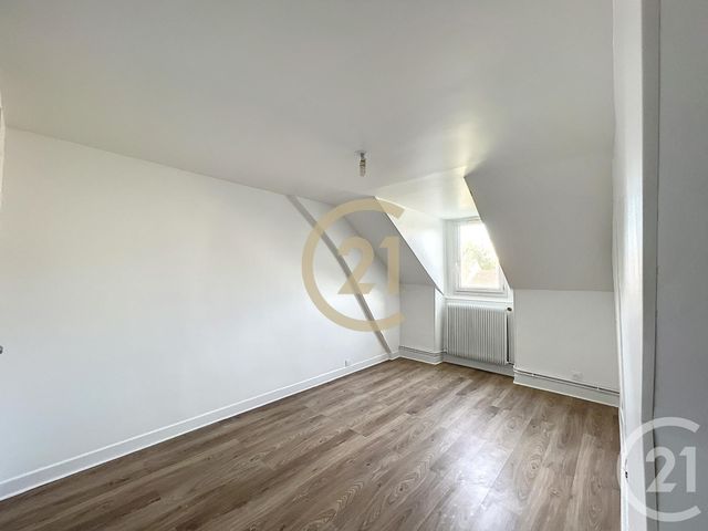 Appartement F2 à louer - 2 pièces - 39.94 m2 - MONTEREAU FAULT YONNE - 77 - ILE-DE-FRANCE - Century 21 Martinot Immobilier