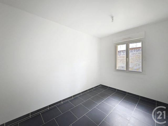 Afficher la photo en grand maison à vendre - 3 pièces - 72.82 m2 - COURLON SUR YONNE - 89 - BOURGOGNE - Century 21 Martinot Immobilier