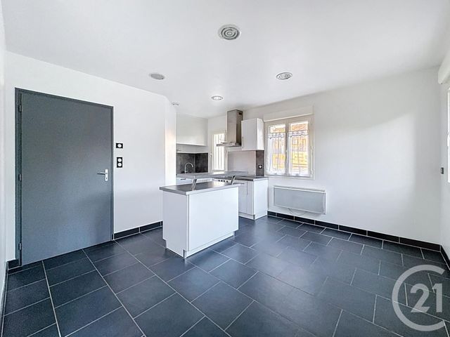 Afficher la photo en grand maison à vendre - 3 pièces - 72.82 m2 - COURLON SUR YONNE - 89 - BOURGOGNE - Century 21 Martinot Immobilier