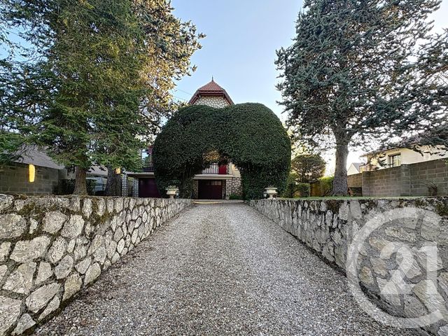 Afficher la photo en grand maison à vendre - 7 pièces - 186.0 m2 - COURLON SUR YONNE - 89 - BOURGOGNE - Century 21 Martinot Immobilier