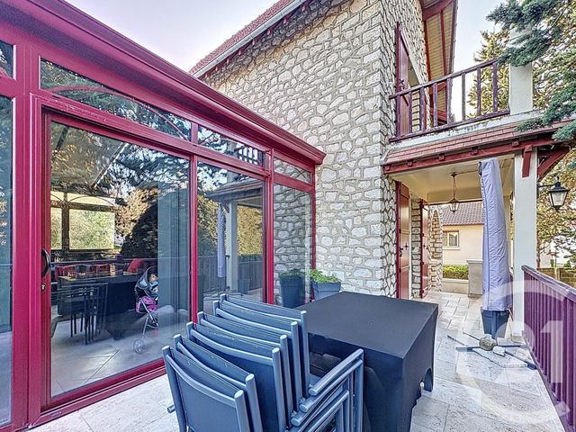 Afficher la photo en grand maison à vendre - 7 pièces - 186.0 m2 - COURLON SUR YONNE - 89 - BOURGOGNE - Century 21 Martinot Immobilier