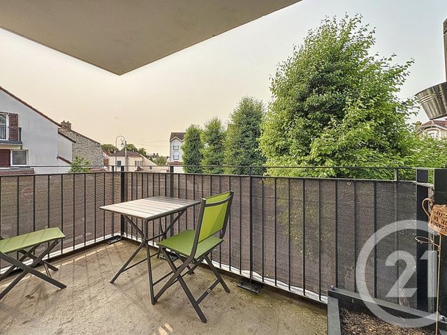 Appartement F3 à vendre - 3 pièces - 60.74 m2 - MONTEREAU FAULT YONNE - 77 - ILE-DE-FRANCE - Century 21 Martinot Immobilier