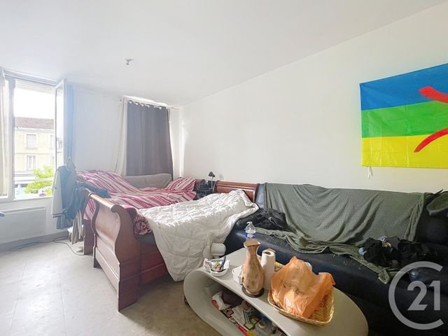 Afficher la photo en grand immeuble à vendre - 78.94 m2 - MONTEREAU FAULT YONNE - 77 - ILE-DE-FRANCE - Century 21 Martinot Immobilier