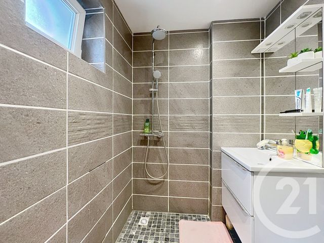 Afficher la photo en grand maison à vendre - 5 pièces - 115.0 m2 - MONTEREAU FAULT YONNE - 77 - ILE-DE-FRANCE - Century 21 Martinot Immobilier