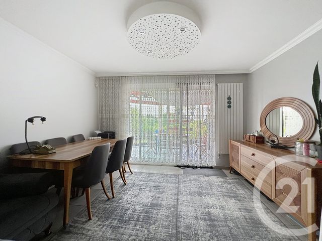 Afficher la photo en grand maison à vendre - 5 pièces - 115.0 m2 - MONTEREAU FAULT YONNE - 77 - ILE-DE-FRANCE - Century 21 Martinot Immobilier