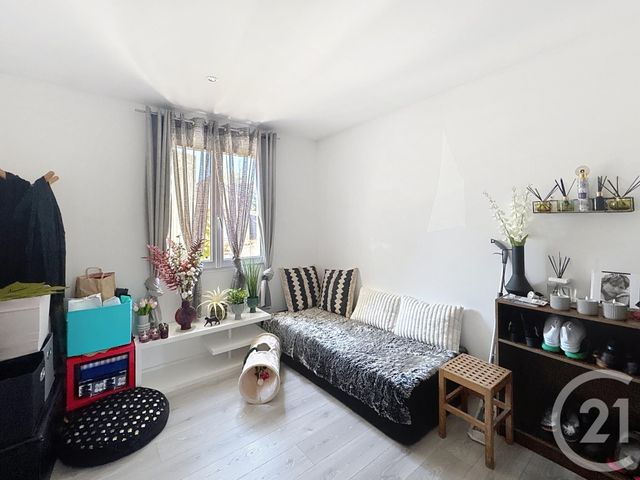 Afficher la photo en grand maison à vendre - 4 pièces - 98.05 m2 - LORREZ LE BOCAGE PREAUX - 77 - ILE-DE-FRANCE - Century 21 Martinot Immobilier