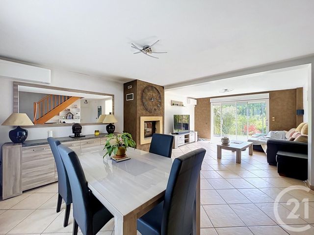 maison à vendre - 6 pièces - 146.57 m2 - NOISY RUDIGNON - 77 - ILE-DE-FRANCE - Century 21 Martinot Immobilier