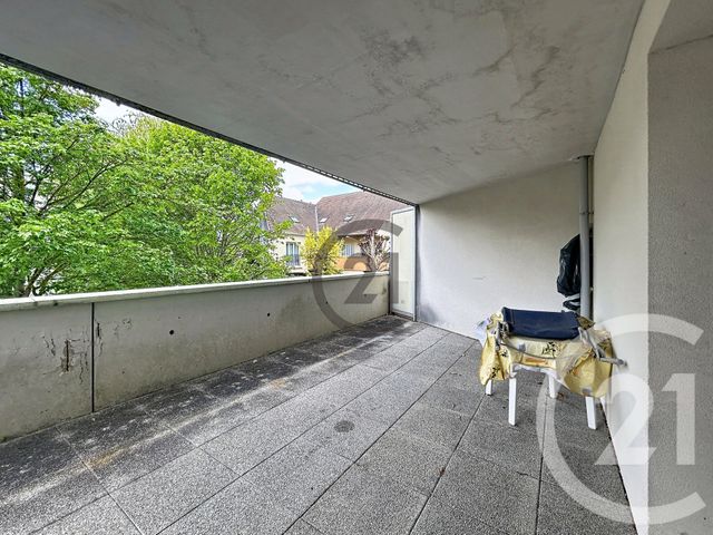 Appartement F3 à vendre - 3 pièces - 64.0 m2 - MONTEREAU FAULT YONNE - 77 - ILE-DE-FRANCE - Century 21 Martinot Immobilier