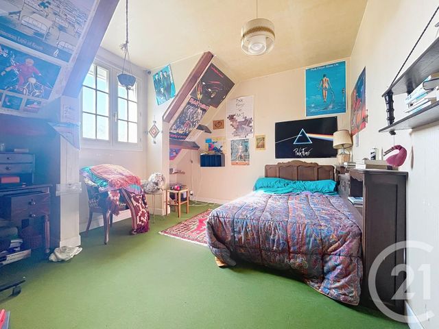 Afficher la photo en grand maison à vendre - 7 pièces - 150.0 m2 - ST GERMAIN LAVAL - 77 - ILE-DE-FRANCE - Century 21 Martinot Immobilier