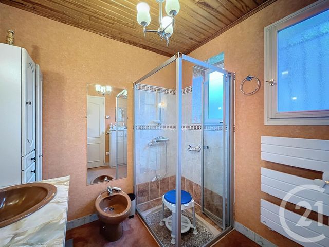 Afficher la photo en grand maison à vendre - 7 pièces - 150.0 m2 - ST GERMAIN LAVAL - 77 - ILE-DE-FRANCE - Century 21 Martinot Immobilier