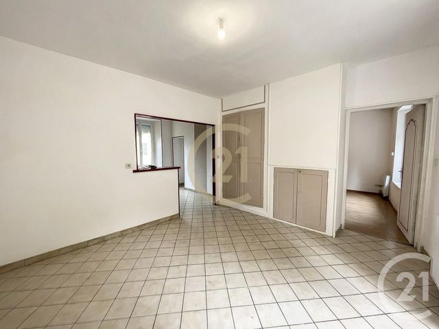 Appartement T3 à louer - 3 pièces - 62.6 m2 - SALINS - 77 - ILE-DE-FRANCE - Century 21 Martinot Immobilier