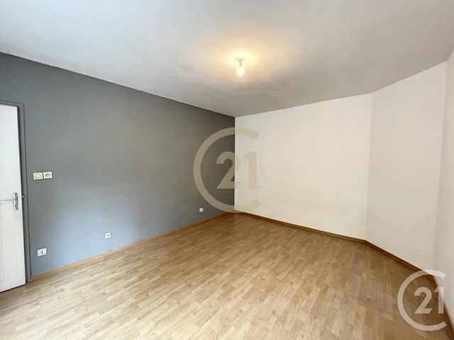 Appartement T3 à louer - 3 pièces - 62.6 m2 - SALINS - 77 - ILE-DE-FRANCE - Century 21 Martinot Immobilier