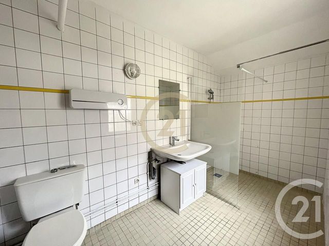 Appartement T3 à louer - 3 pièces - 62.6 m2 - SALINS - 77 - ILE-DE-FRANCE - Century 21 Martinot Immobilier