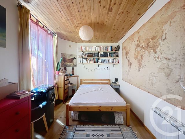 maison à vendre - 2 pièces - 63.0 m2 - MONTEREAU FAULT YONNE - 77 - ILE-DE-FRANCE - Century 21 Martinot Immobilier