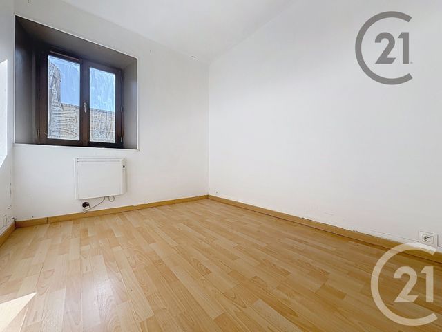 Appartement F2 bis à vendre - 3 pièces - 54.27 m2 - MONTEREAU FAULT YONNE - 77 - ILE-DE-FRANCE - Century 21 Martinot Immobilier