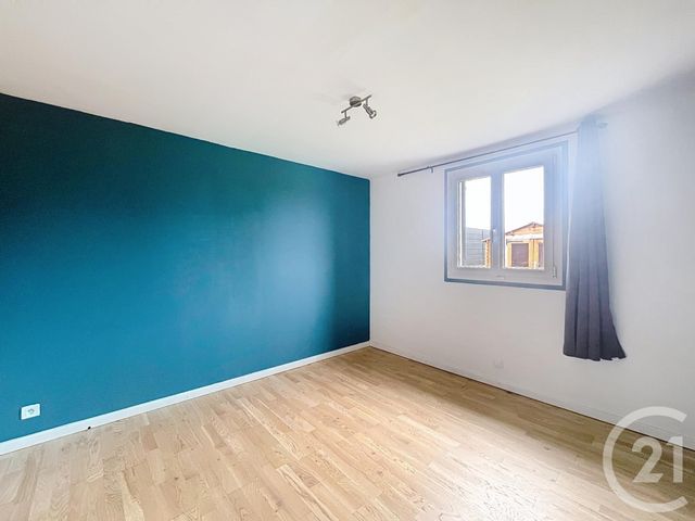 maison à vendre - 6 pièces - 146.17 m2 - NOISY RUDIGNON - 77 - ILE-DE-FRANCE - Century 21 Martinot Immobilier