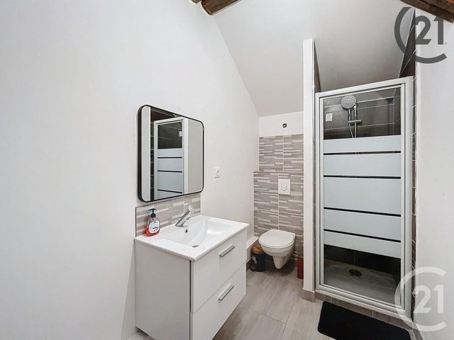 Appartement F3 à louer - 3 pièces - 56.6 m2 - MONTEREAU FAULT YONNE - 77 - ILE-DE-FRANCE - Century 21 Martinot Immobilier