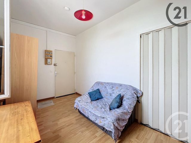 Appartement à louer - 2 pièces - 32.0 m2 - LA GRANDE PAROISSE - 77 - ILE-DE-FRANCE - Century 21 Martinot Immobilier