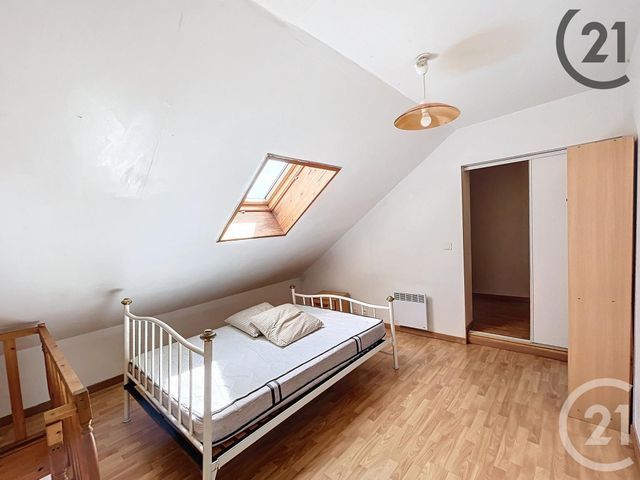 Appartement à louer - 2 pièces - 32.0 m2 - LA GRANDE PAROISSE - 77 - ILE-DE-FRANCE - Century 21 Martinot Immobilier