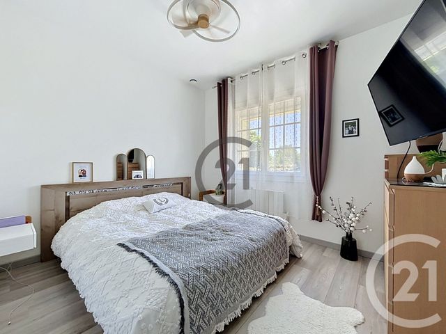 maison à vendre - 5 pièces - 110.43 m2 - LA GRANDE PAROISSE - 77 - ILE-DE-FRANCE - Century 21 Martinot Immobilier