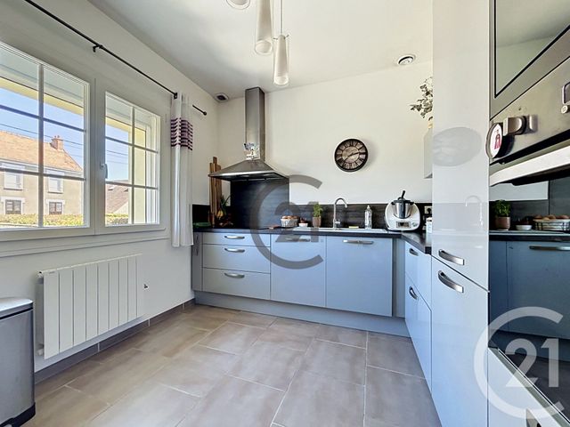 maison à vendre - 5 pièces - 110.43 m2 - LA GRANDE PAROISSE - 77 - ILE-DE-FRANCE - Century 21 Martinot Immobilier