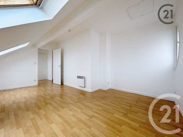 maison à vendre - 4 pièces - 89.15 m2 - MONTEREAU FAULT YONNE - 77 - ILE-DE-FRANCE - Century 21 Martinot Immobilier