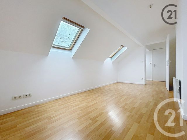 maison à vendre - 4 pièces - 89.15 m2 - MONTEREAU FAULT YONNE - 77 - ILE-DE-FRANCE - Century 21 Martinot Immobilier