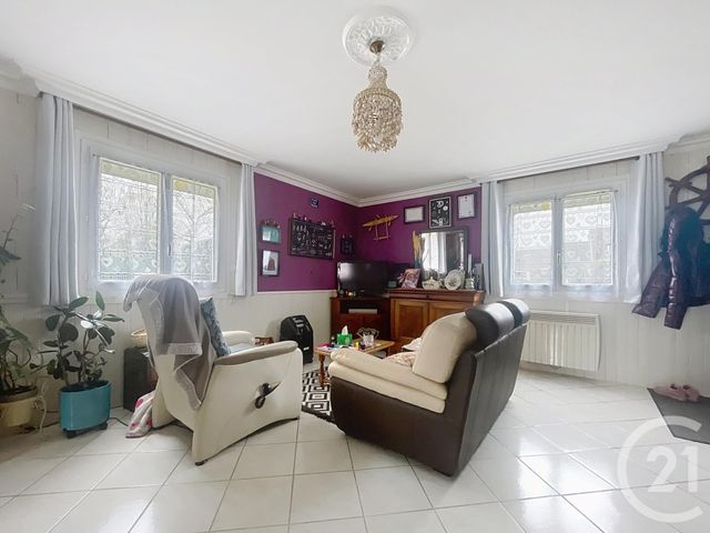 maison à vendre - 5 pièces - 100.0 m2 - ST GERMAIN LAVAL - 77 - ILE-DE-FRANCE - Century 21 Martinot Immobilier