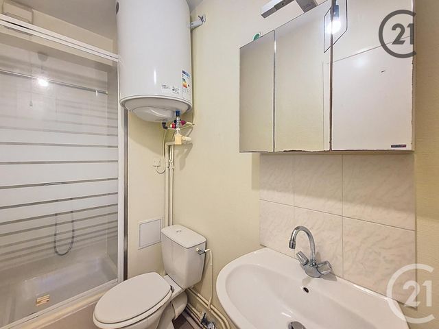 Appartement Studio à louer - 1 pièce - 21.24 m2 - MONTEREAU FAULT YONNE - 77 - ILE-DE-FRANCE - Century 21 Martinot Immobilier