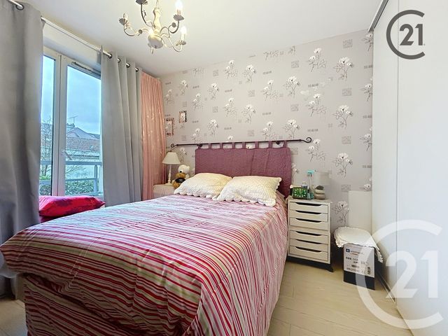 Appartement F2 à vendre - 2 pièces - 41.33 m2 - MONTEREAU FAULT YONNE - 77 - ILE-DE-FRANCE - Century 21 Martinot Immobilier