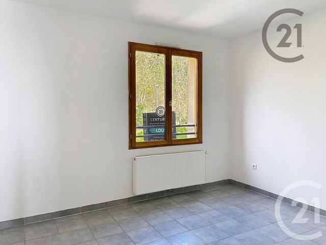 maison à louer - 4 pièces - 89.16 m2 - MONTEREAU FAULT YONNE - 77 - ILE-DE-FRANCE - Century 21 Martinot Immobilier