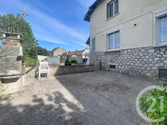 maison à vendre - 3 pièces - 51.0 m2 - MONTEREAU FAULT YONNE - 77 - ILE-DE-FRANCE - Century 21 Martinot Immobilier