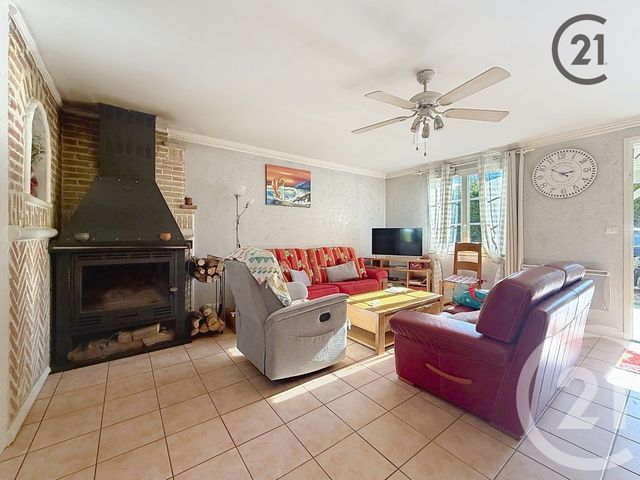 maison à vendre - 3 pièces - 73.64 m2 - VILLENEUVE LA GUYARD - 89 - BOURGOGNE - Century 21 Martinot Immobilier