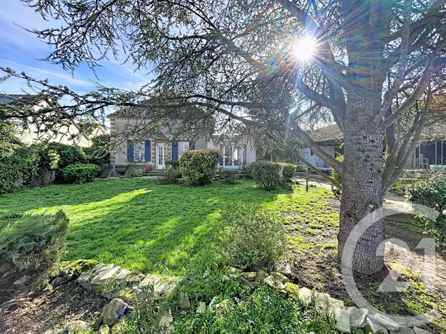 maison à vendre - 8 pièces - 170.0 m2 - VINNEUF - 89 - BOURGOGNE - Century 21 Martinot Immobilier