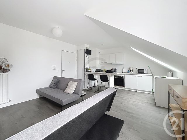 Appartement F2 à louer - 2 pièces - 42.5 m2 - CANNES ECLUSE - 77 - ILE-DE-FRANCE - Century 21 Martinot Immobilier