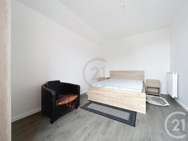 Appartement F2 à louer - 2 pièces - 42.5 m2 - CANNES ECLUSE - 77 - ILE-DE-FRANCE - Century 21 Martinot Immobilier