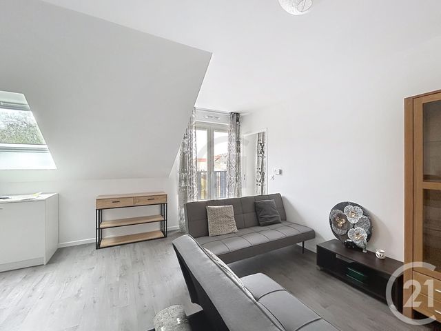 Appartement F2 à louer - 2 pièces - 42.5 m2 - CANNES ECLUSE - 77 - ILE-DE-FRANCE - Century 21 Martinot Immobilier