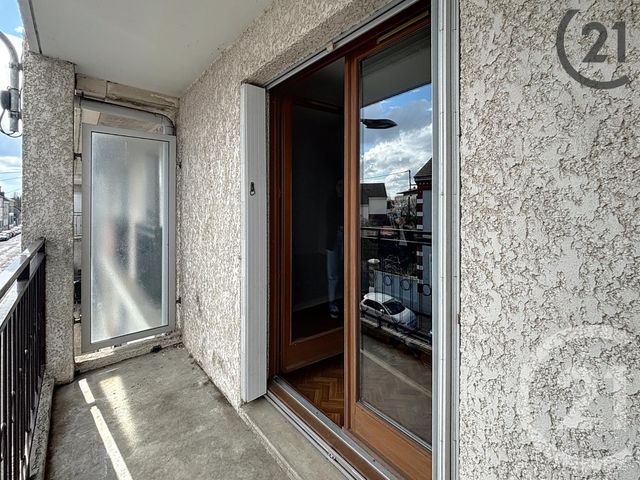 Appartement F2 à louer - 2 pièces - 61.3 m2 - MONTEREAU FAULT YONNE - 77 - ILE-DE-FRANCE - Century 21 Martinot Immobilier