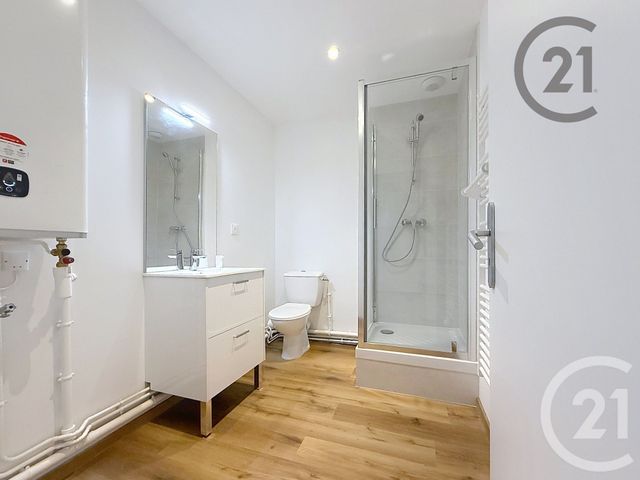 Appartement F3 à louer - 3 pièces - 48.26 m2 - MONTEREAU FAULT YONNE - 77 - ILE-DE-FRANCE - Century 21 Martinot Immobilier