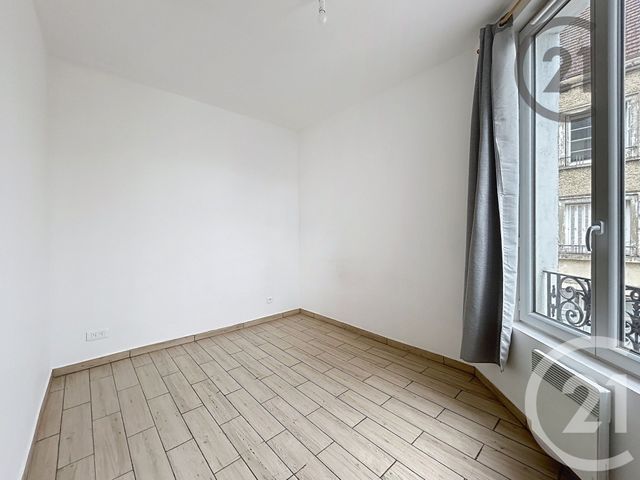 Appartement à louer - 2 pièces - 21.58 m2 - MONTEREAU FAULT YONNE - 77 - ILE-DE-FRANCE - Century 21 Martinot Immobilier
