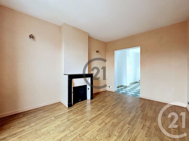 Appartement F2 bis à vendre - 3 pièces - 48.78 m2 - MONTEREAU FAULT YONNE - 77 - ILE-DE-FRANCE - Century 21 Martinot Immobilier