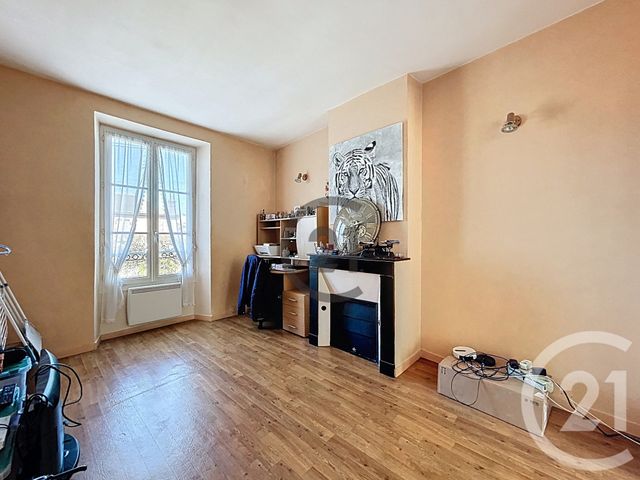 Appartement F2 bis à vendre - 3 pièces - 48.78 m2 - MONTEREAU FAULT YONNE - 77 - ILE-DE-FRANCE - Century 21 Martinot Immobilier
