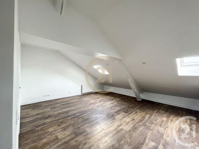 Appartement F2 à louer - 2 pièces - 24.56 m2 - MONTEREAU FAULT YONNE - 77 - ILE-DE-FRANCE - Century 21 Martinot Immobilier