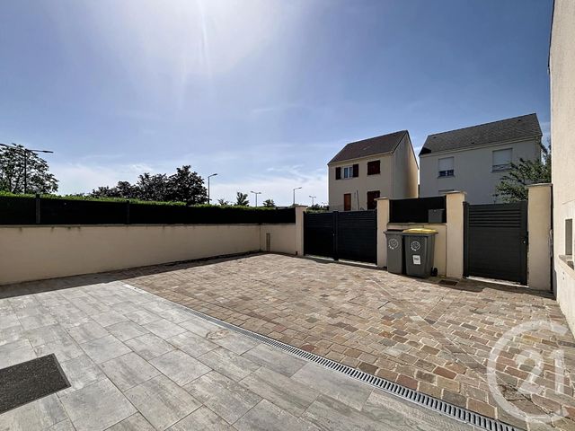 maison à louer - 3 pièces - 71.0 m2 - MONTEREAU FAULT YONNE - 77 - ILE-DE-FRANCE - Century 21 Martinot Immobilier