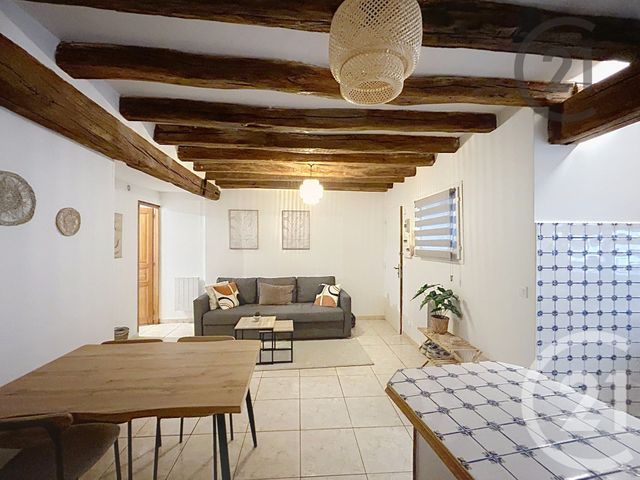 Appartement F2 à louer - 2 pièces - 35.22 m2 - MONTEREAU FAULT YONNE - 77 - ILE-DE-FRANCE - Century 21 Martinot Immobilier