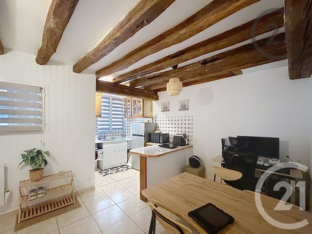 Appartement F2 à louer - 2 pièces - 35.22 m2 - MONTEREAU FAULT YONNE - 77 - ILE-DE-FRANCE - Century 21 Martinot Immobilier