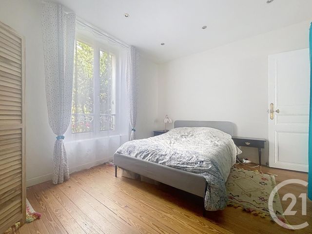 Appartement F3 à vendre - 3 pièces - 56.76 m2 - MONTEREAU FAULT YONNE - 77 - ILE-DE-FRANCE - Century 21 Martinot Immobilier