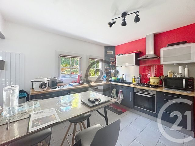 maison à vendre - 4 pièces - 94.04 m2 - MONTEREAU FAULT YONNE - 77 - ILE-DE-FRANCE - Century 21 Martinot Immobilier