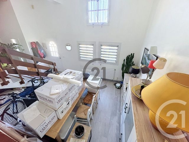 maison à vendre - 4 pièces - 94.04 m2 - MONTEREAU FAULT YONNE - 77 - ILE-DE-FRANCE - Century 21 Martinot Immobilier